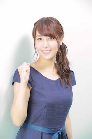 鷲見玲奈アナ、学生時代のレア写真を公開「絶世の美人高校生」「ギャル？」などファン騒然 : スポーツ報知