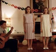 ‫دانلود فیلم Dogtooth 2009 - دندان نیش‬‎