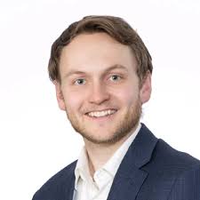 🎓 After earning my bachelor's degree, I swore I wouldn't go back to  school. But life has a way of surprising us, and this past weekend, I  proudly walked across the stage