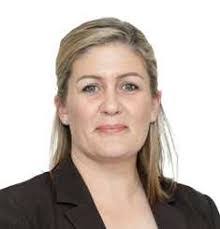 Mardi Norman's Instagram, Twitter & Facebook