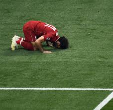 Mohamed salah is 28 years old (15/06/1992) and he is 175cm tall. Mohamed Salah Liverpools Agyptischer Sturmer Und Der Islam Welt