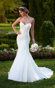 Organza Fit And Flare Corset Wedding Dress Stella York Wedding Dresses Stella York Wedding Dress Wedding Dresses Strapless Wedding Dresses Corset