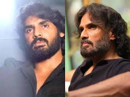 Like father, like son!🫶🏻 #SunielShetty shares a side-by-side photo with  son #AhanShetty. #Celebs