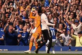 Manchester united grabbed a comeback victory over everton at goodison park thanks to a bruno fernandes brace and edinson cavani's first goal in red. Everton Vs Manchester United Highlights And Reaction Following Dreadful Defeat In Premier League Manchester Evening News