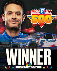 Kyle Larson with ANOTHER DOMINANT RUN to win at Bristol! 🏁