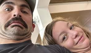 McKenzie Henry and Jonathon Thompson's Wedding Website