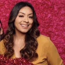 Janet Sierra's Instagram, Twitter & Facebook