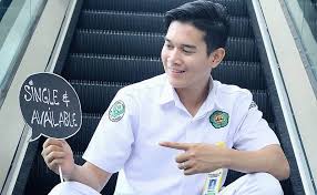 Yg benar adalah nabi muhammad, nabi terakhir. Kenalin Nih 5 Perawat Cowok Ganteng Yang Bikin Cewek Enggak Takut Disuntik Okezone Lifestyle