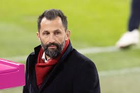 Born 1 january 1977), nicknamed brazzo (bosnian: Bericht Hasan Salihamidzic Bekommt Bayern Intern Zunehmend Gegenwind Aktuelle Fc Bayern News Transfergeruchte Hintergrundberichte Uvm