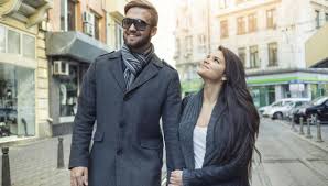 صور إشارات جسدية ترسلها المرأة لا يفهمها الرجل موقع سيدي
