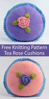 A selection of covers and complete patterns are made available from the knitting reference library, which is part of the university of southampton library. Dk Knitted Flower Cushion Cover Pattern