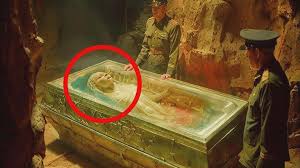 There is a so-called discovery of “Princess Tisul”, an alleged 800 million- year-old sarcophagus with a beautiful woman inside. Many locals believe  that in 1969, in the Siberian village of Rzhavchik in the