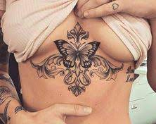 Tatuajes Entre Los Pechos
