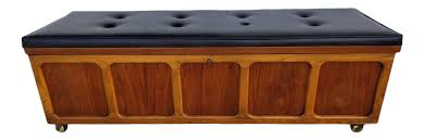 Mid century 1952 antique mahogany lane cedar blanket chest, no lock. Vintage New Lane Cedar Chests For Sale Chairish