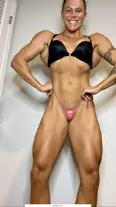 This thong barely holds my big clit | SalonPorn