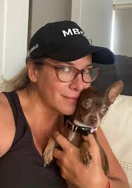 It's been almost two months since my dog ​​was lost and the truth is that  every day that passes I miss her more my heart is in a thousand pieces. I  have