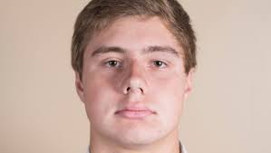 Kentucky Country Day football players step up in win against Holy Cross