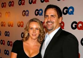Open offices keep everyone in tune with what is going on and keep the energy up. Who Is Tiffany Stewart 5 Things To Know About Mark Cuban S Wife