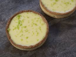 L Irresistible Tarte Au Citron Vert Basilic De Jacques Genin Recette Tarte Au Citron Vert Tarte Au Citron Recette Tarte Au Citron