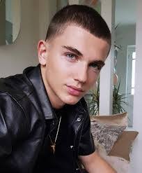 Oscar Sam's Instagram, Twitter & Facebook