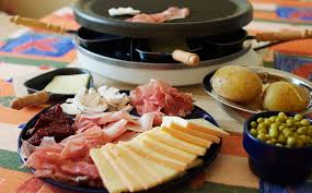 Ein test mit überraschendem ergebnis. Raclette Ideen Tipps Und 3 Einfache Rezepte Rolfkocht De Kochen Backen Geniessen