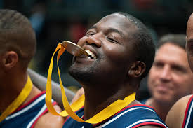 ICYMI Team U.S. athletes SSgt Carly James and SSgt DeMarcus Garrett  represented the Air Force strong 💪 at the 2023 Invictus Games in  Dusseldorf, Germany. Team U.S. took home gold in wheelchair basketball.🏅