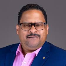 As a guest of President Trent A. McCain at the Chicago Inns of Court  meeting last night, I was so impressed with the culture of camaraderie and  professionalism in the room while