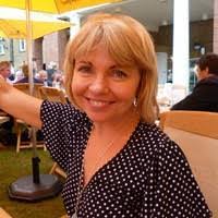 Roxanne Rowley's Instagram, Twitter & Facebook