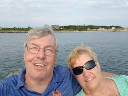 Can I file a claim with Topps for missing hits in a hobby box?