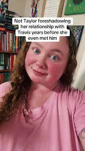 Book Inspired in Taylor Swift and Travis