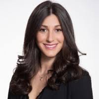 Amanda Sieger's Instagram, Twitter & Facebook