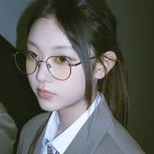 Daisy Jones and the Six by Taylor Jenkins Reid