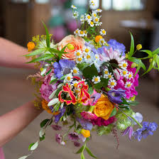 Blumen Hochzeit Blumen Hochzeit Blumen Brautkleider Cranberryenergieballchen Hochzeit Hoch In 2020 Blumenstrauss Hochzeit Hochzeitsblumen Blumendeko Hochzeit