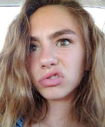 Rose Jauregui's Instagram, Twitter & Facebook