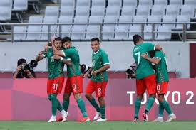 Poco menos de un mes falta para el inicio del torneo de futbol de los juegos olímpicos y el director técnico jaime lozano estaría por. Debut Con Goleada La Seleccion Mexicana Vencio A Francia En Su Estreno En Los Juegos Olimpicos Minuto Deportes