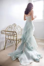 Maybe you would like to learn more about one of these? Gaun Pengantin Biru Warna Putih Dan Biru Lembut Dan Terang 47 Foto