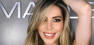 Gabriela alejandra guzmán pinal (ciudad de méxico; Frida Sofia Expresa Su Admiracion Y Canta Tema De Alejandra Guzman Clase