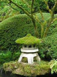 Moss Covered Ishi Doro Japanese Garden Japanese Zen Garden Zen Garden