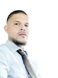 Aaron Nina's Instagram, Twitter & Facebook