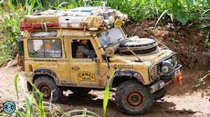 Defender 110 land rover defender steve macqueen hollywood men classic hollywood jaguar land rovers lengste defender i vanlig salg startet karrieren som ganske enkelt land rover 127. Rc Land Rover Defender Camel Trophy Superscale 2019 Youtube