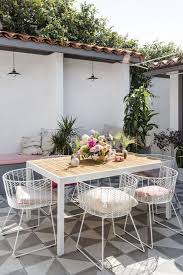 Metal Outdoor Chairs Via Design Love Fest Outdoor Dining Area Patio Inspiration Outdoor Tiles