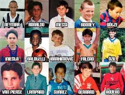 Cristiano ronaldo 7 with signature, sanchez desing, numbers, text. Kinderfotos Bekannter Fussballer Fussball Lustiger Fussball Fussball Humor