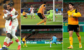 Saints end a run of three straight premier league defeats with a. Wolves 1 1 Southampton Theo Walcott S Opener Wiped Out By Super Sub Pedro Neto S Strike Daily Mail Online
