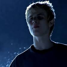 Thirteen Tracy and Mason