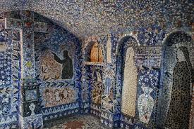 Mosaics At La Maison Picassiette In France In 2020 Chartres Mosaic Contemporary Ceramics