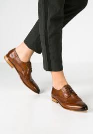 Les chaussures femme à moins de 20€. Pin Auf Derbies Oxford Shoes