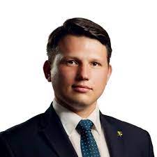Sławomir mentzen masakruje młodego pisowca! Slawomir Mentzen Facebook