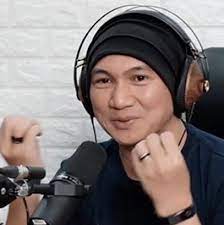 An ditangkap, pada jumat 11 juni 2021 kemarin. Musisi Inisial An Yang Ditangkap Terkait Ganja Adalah Anji Republika Online