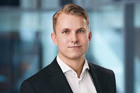 Myhre rykker opp i Pangea-rekkene