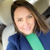 1700+ "Elly :)" profiles